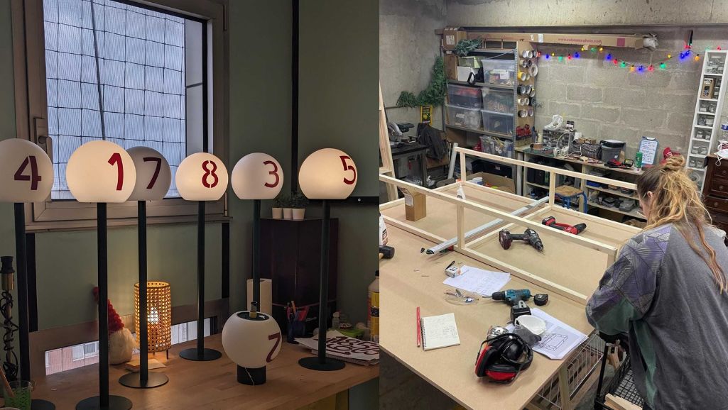 exemples de set design, lampes numérotées, personne travaillant dans un atelier