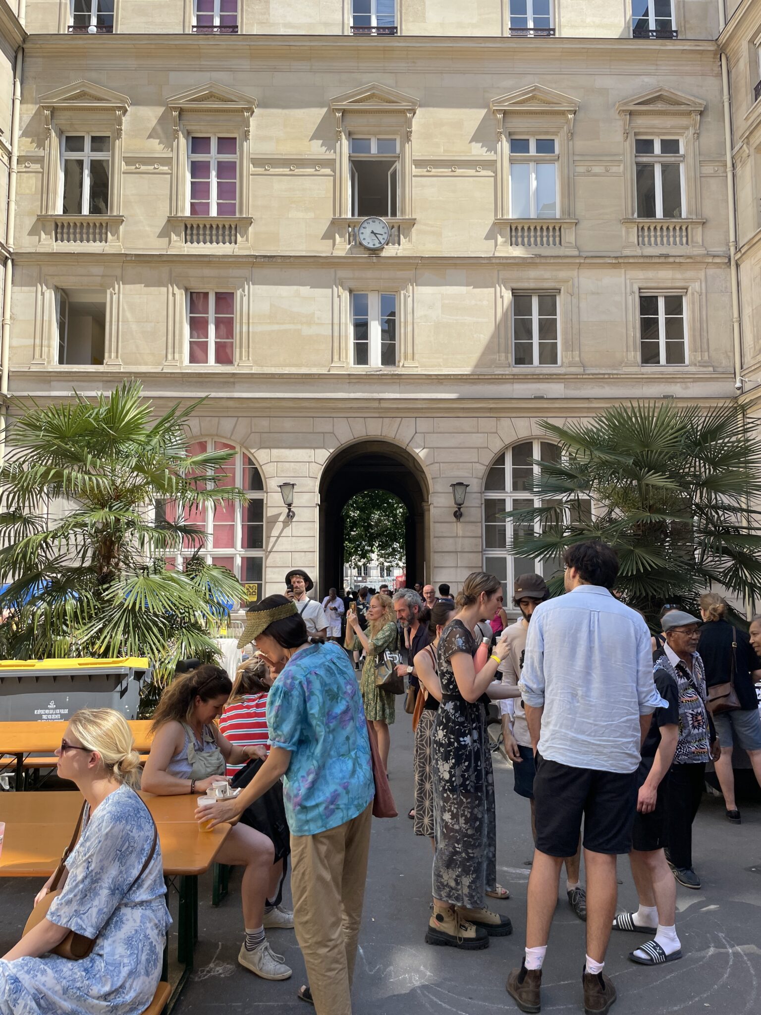 tiers lieu plateau urbain les arches citoyennes hotel de ville soleil paris